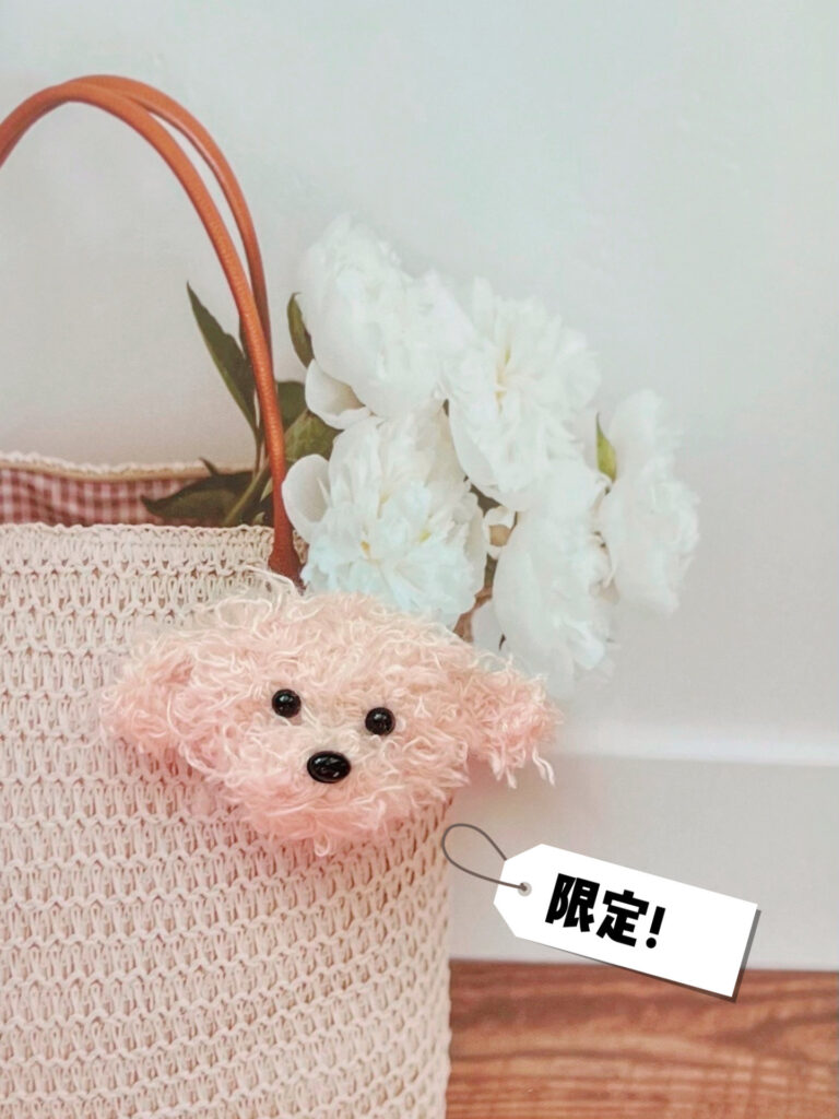 編みプードル/トイプードル　ヘアクリップ　ヘアゴム　ヘアピン　子供/赤ちゃん　ヘアアクセサリー　ブローチ(受注制作)