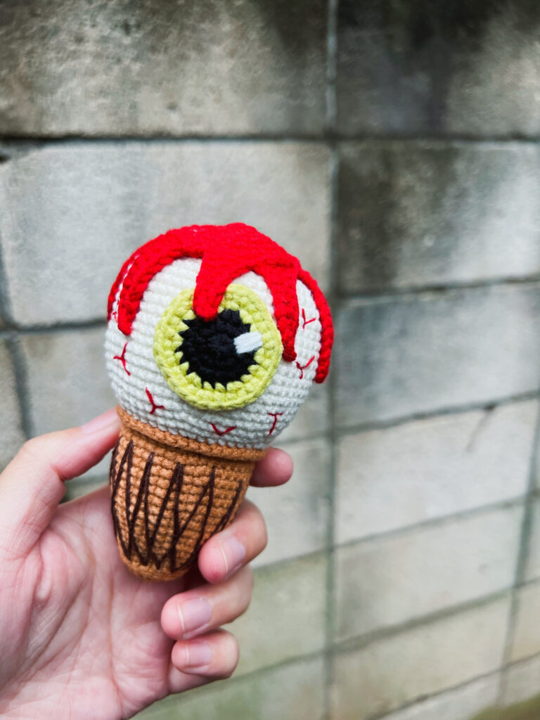 ハロウィン 目玉ソフトクリーム 編みぐるみ 秋 ハロウィン 飾り かぎ編み 撮影小物 置物