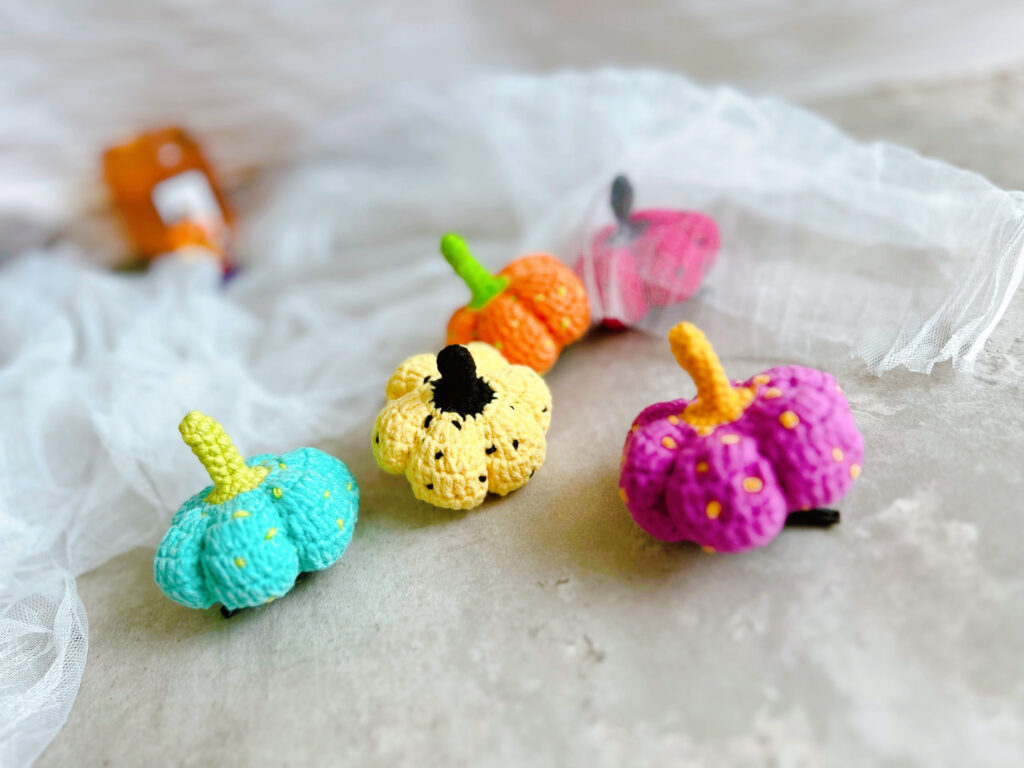 ハロウィン　カボチャ　ヘアクリップ　パンプキン帽子仮装グッズ 　パーティーヘアアクセサリー　秋の飾り