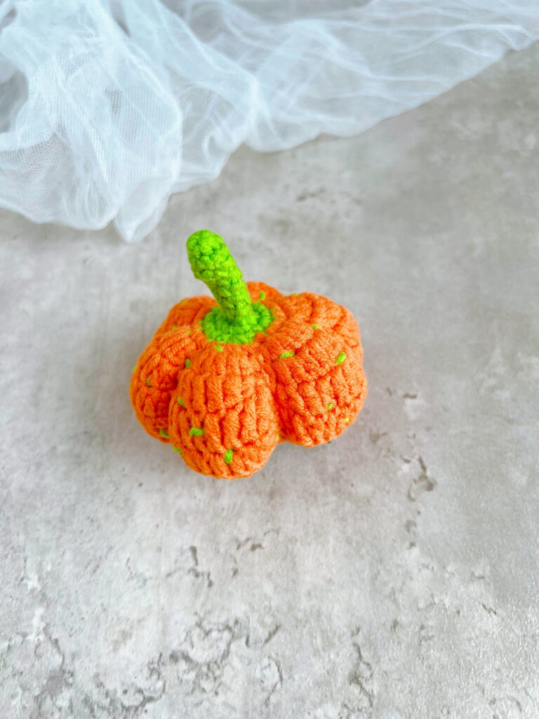 ハロウィン　カボチャ　ヘアクリップ　パンプキン帽子仮装グッズ 　パーティーヘアアクセサリー　秋の飾り
