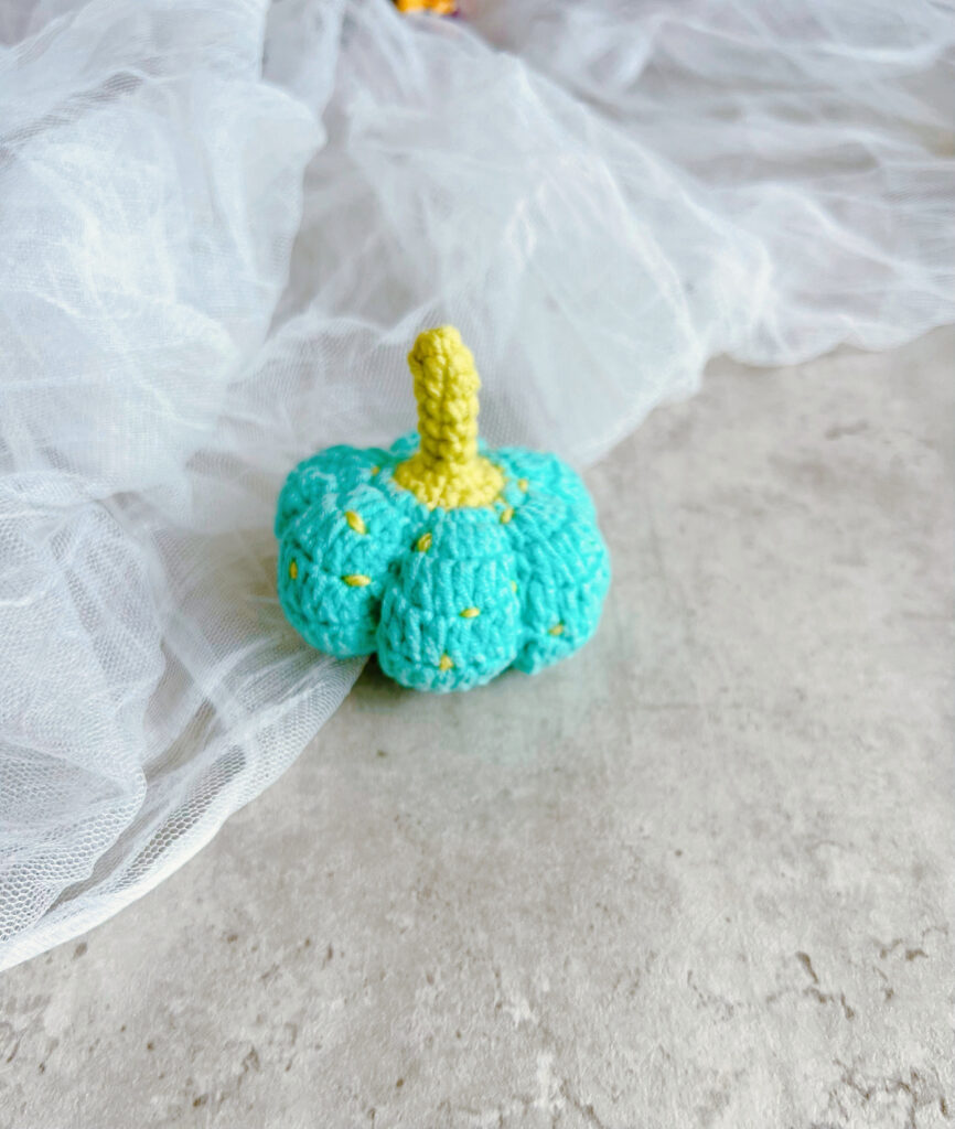 ハロウィン　カボチャ　ヘアクリップ　パンプキン帽子仮装グッズ 　パーティーヘアアクセサリー　秋の飾り