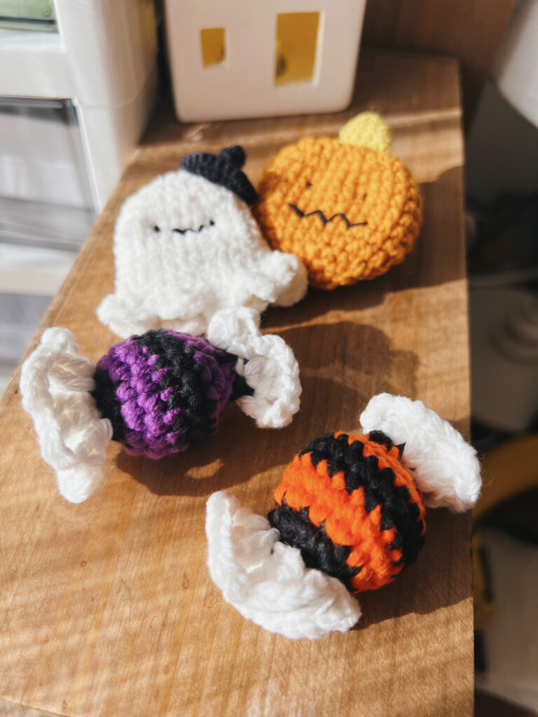 ハロウィン アイテム ブローチ ヘアクリップ 仮装グッズ ゴースト カボチャ pumpkin キャンディ