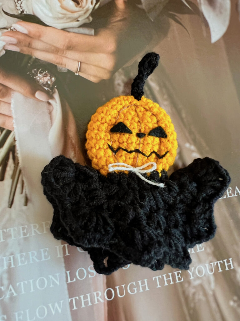 ハロウィン　アイテム　ブローチ ヘアクリップ　仮装グッズ  カボチャ魔法使い　pumpkin ウイザード