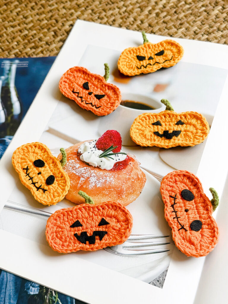 ハロウィン★かぼちゃのヘアアクセサリー＆ブローチ｜パンプキン・ジャックオーランタン｜ハンドメイド　手編み　仮装