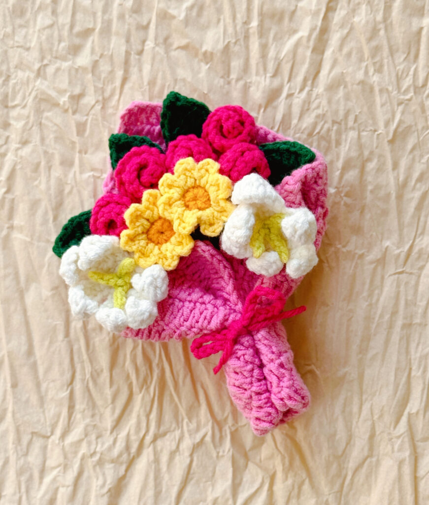 【母の日・誕生日ギフトに】かぎ針編み ミニブーケ|枯れない花|編みぐるみ花束|プチギフト・インテリア・記念日プレゼント