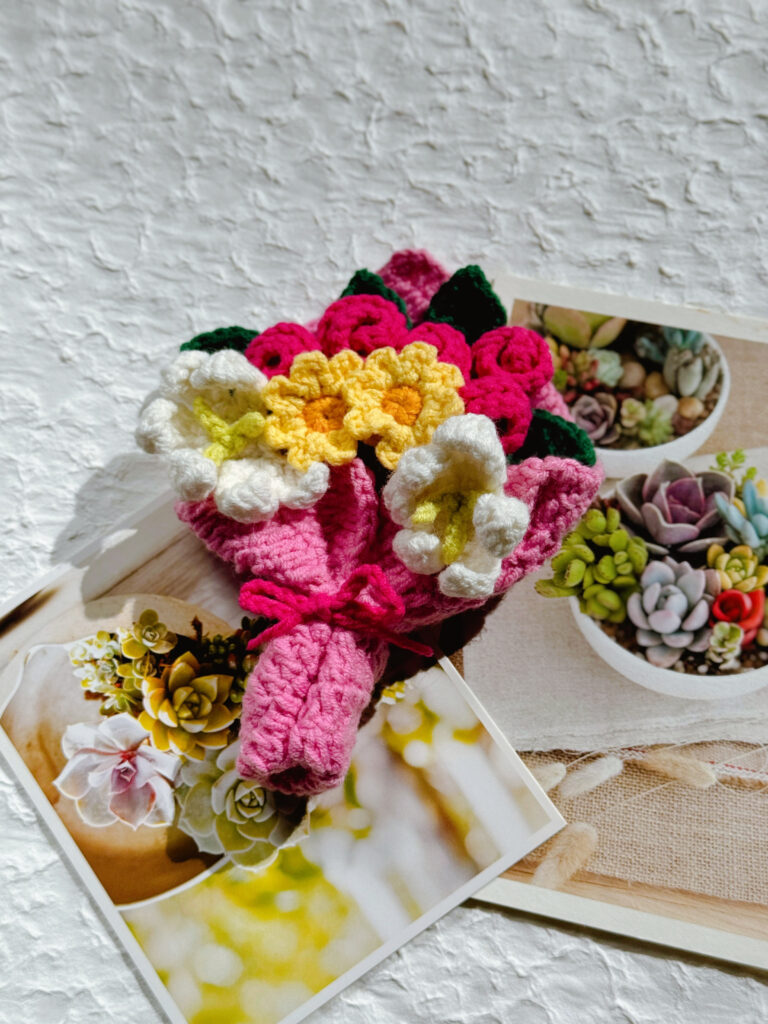 【母の日・誕生日ギフトに】かぎ針編み ミニブーケ|枯れない花|編みぐるみ花束|プチギフト・インテリア・記念日プレゼント